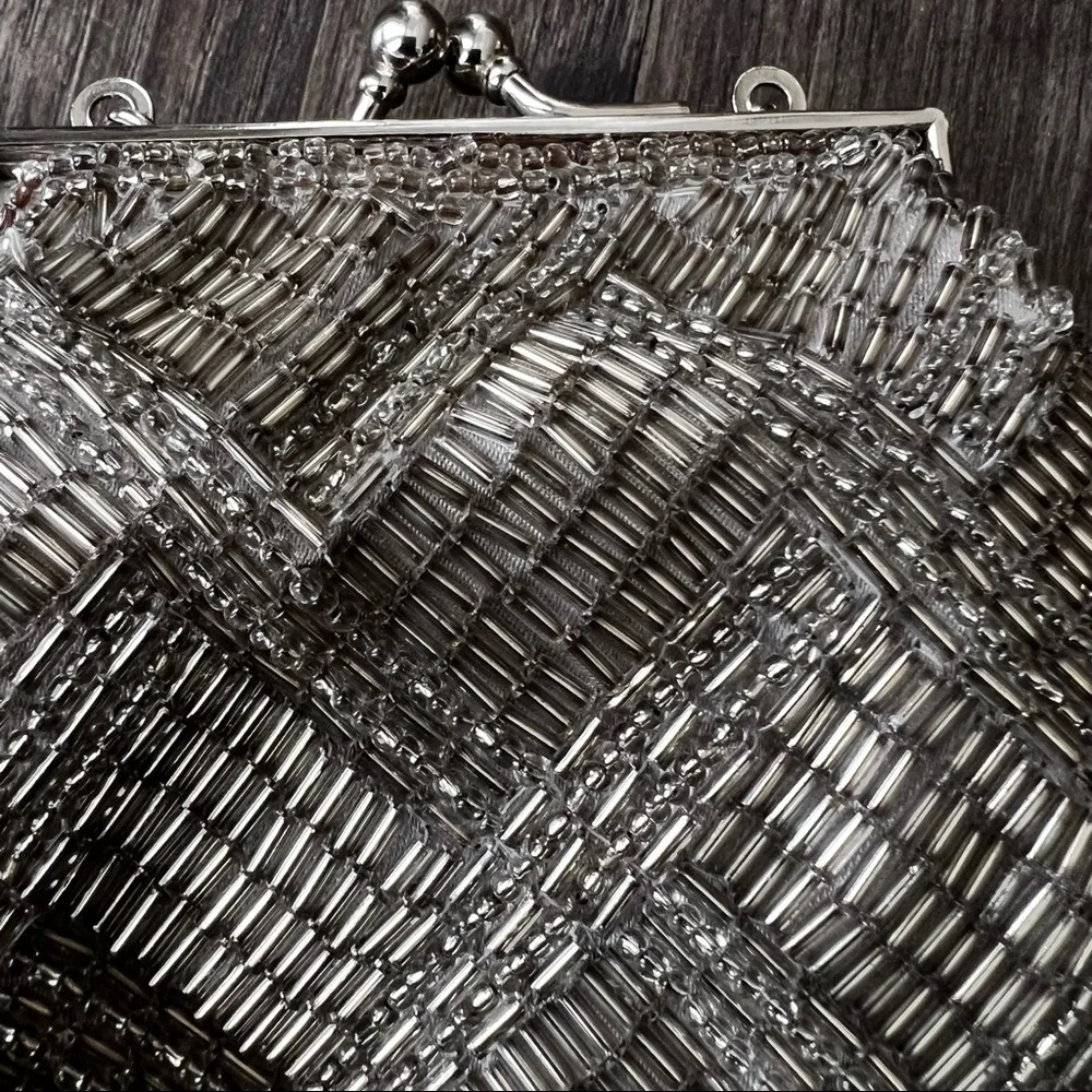 Cache Vintage Sequence Crossbody Mini Coin Purse - Picture 8 of 15